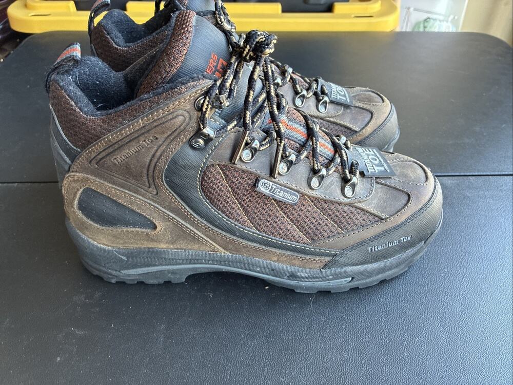 sketchers work titanium toe work boots lace up size 9.5 torque tech Fast Ship